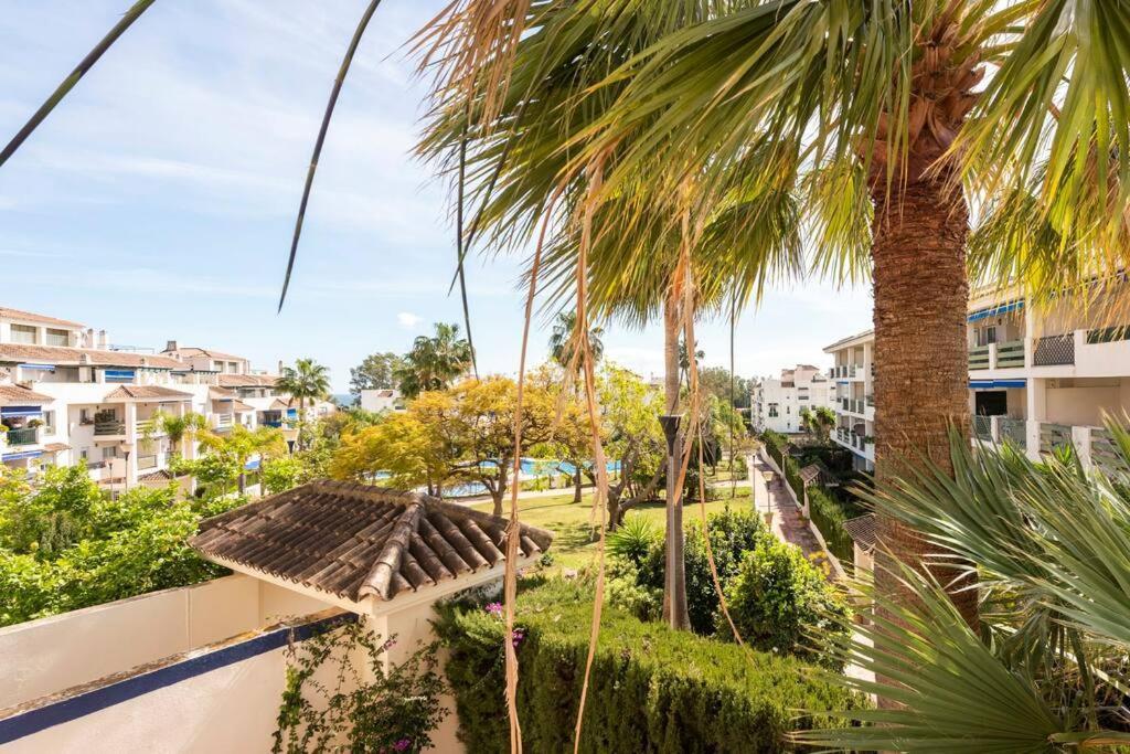 Apartamento Lorcrimar 3 Apto Cerca De La Playa Con Piscina Marbella Exterior foto